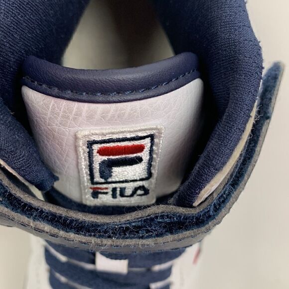 Fila v3SC60527-125 Hightop White, Navy, and Red Basketball Sneakers - Picture 13 of 14